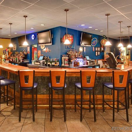 Ramada Plaza Rochester Airport Zewnętrze zdjęcie