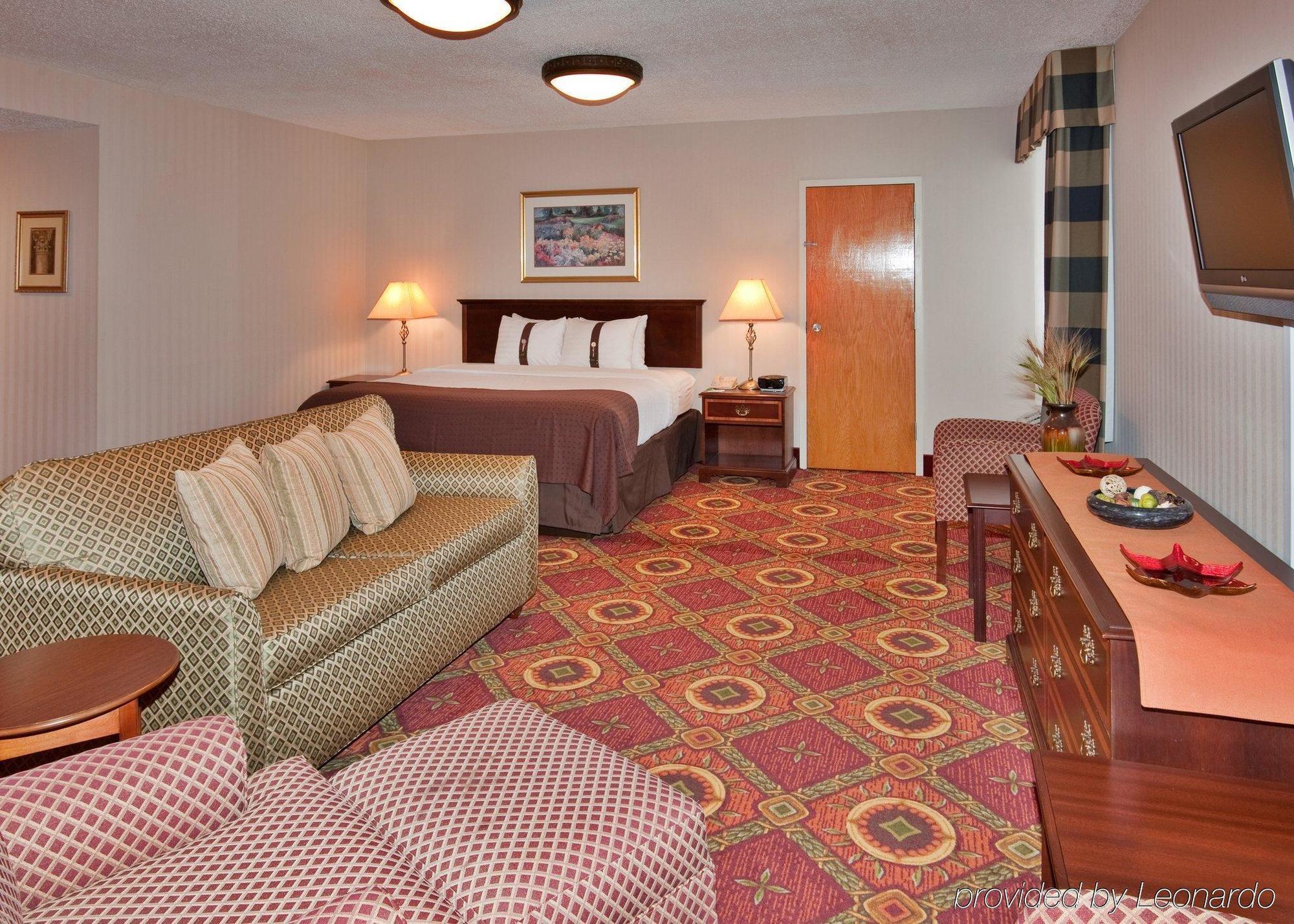 Ramada Plaza Rochester Airport Zewnętrze zdjęcie