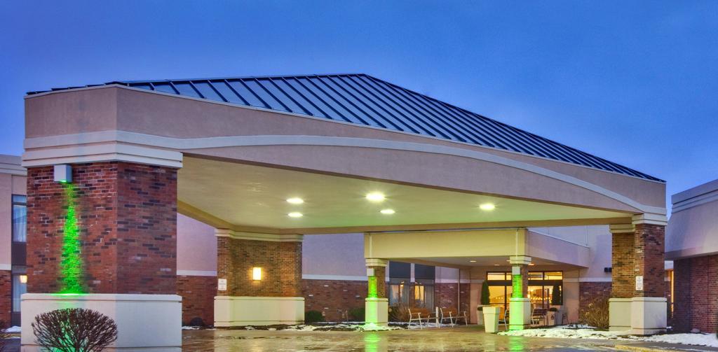 Ramada Plaza Rochester Airport Zewnętrze zdjęcie