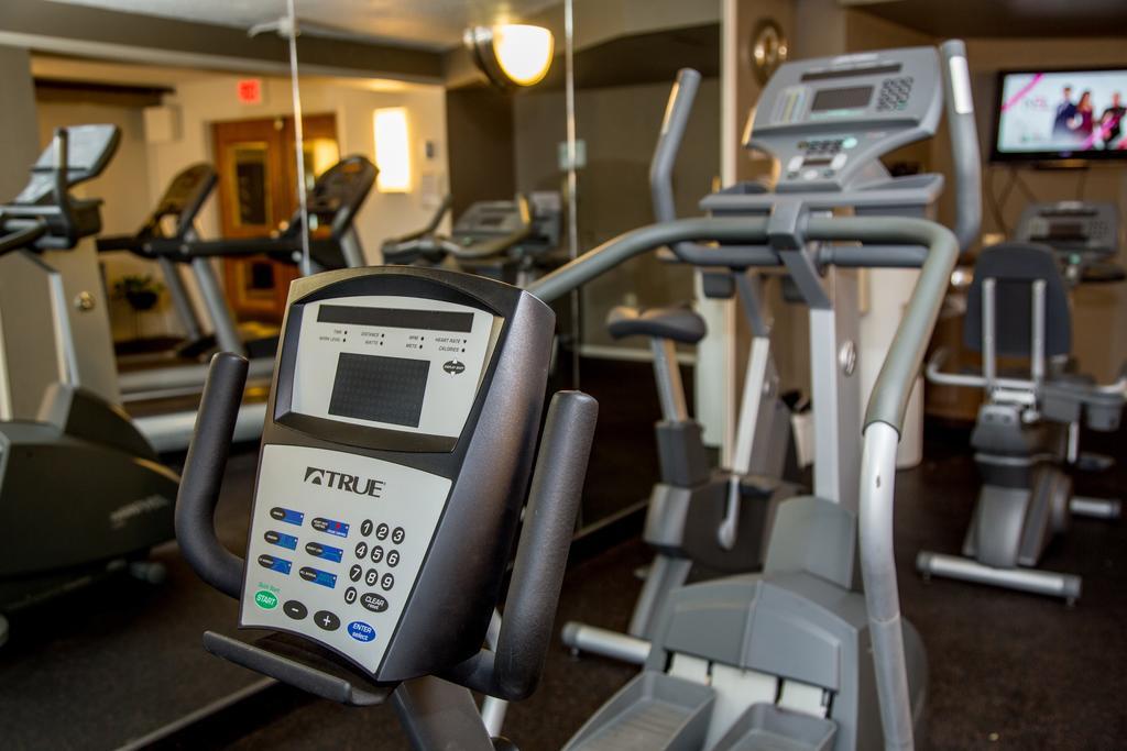 Ramada Plaza Rochester Airport Zewnętrze zdjęcie